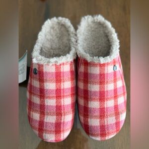Cozy Plaid Women's Slippers